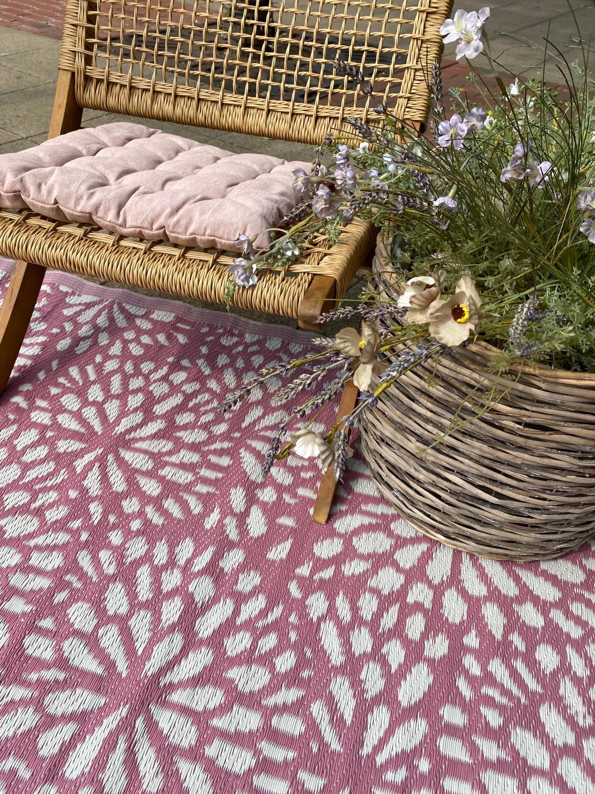 Floor Rug - 90 x 150cm - Outdoor - Pink