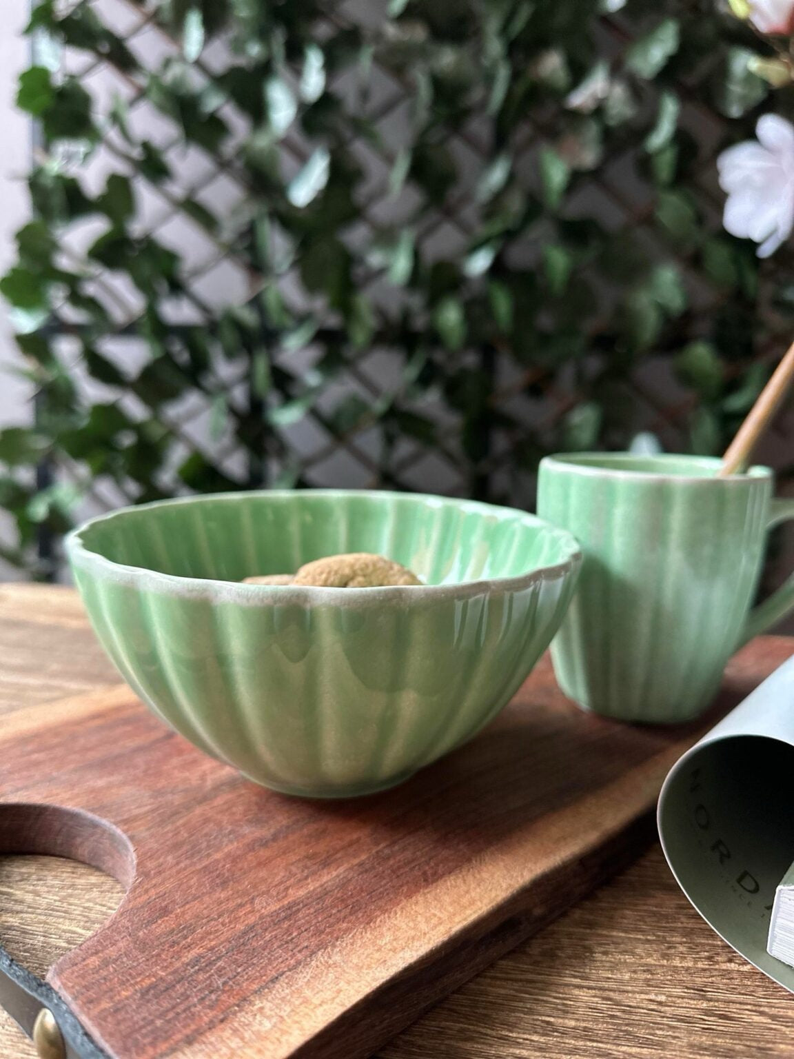 Bowl - Stoneware - Soft Green