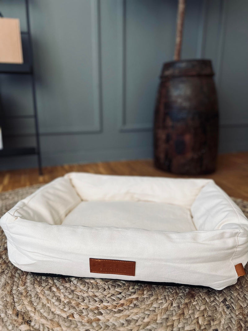 Dog / Cat Bed - Offwhite