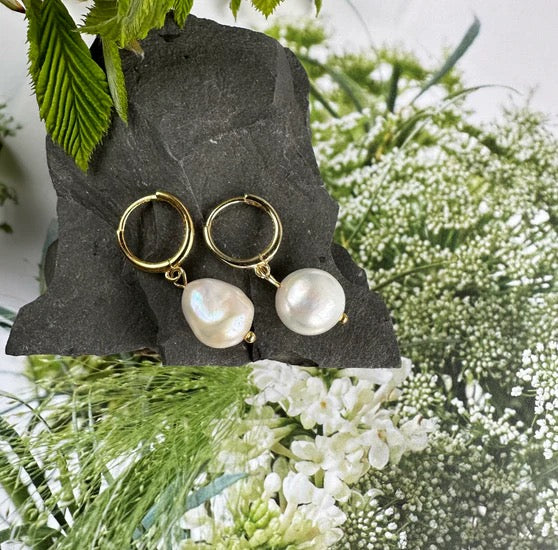 JADE - Drop Earrings - Sterling Silver - Gold Plated - Pearl