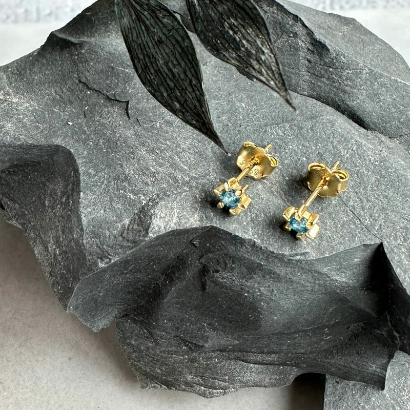 EVE - Stud Earrings - Sterling Silver - Gold Plated - BLUE CZ