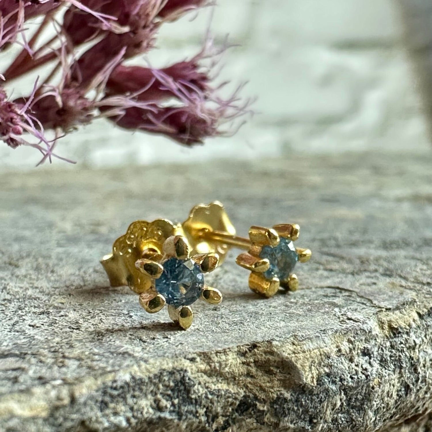 EVE - Stud Earrings - Sterling Silver - Gold Plated - Sapphire CZ