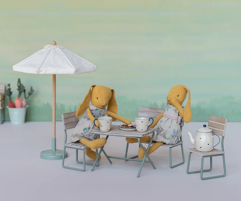 Garden Set - Wood & Metal