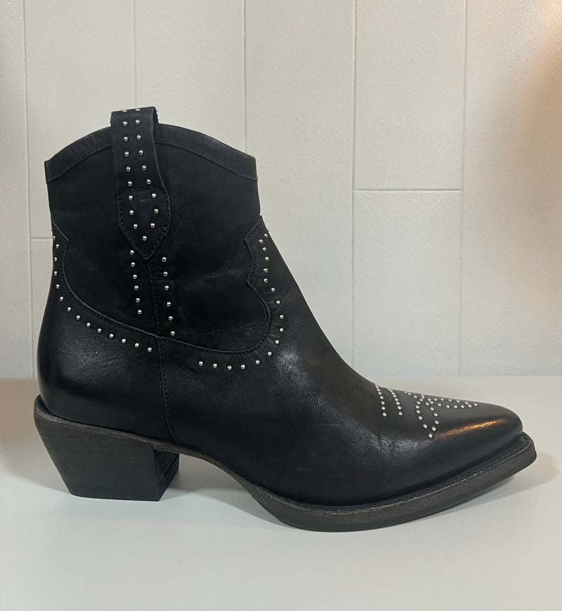 Boots Ankle Cowboy -  Silver Studs