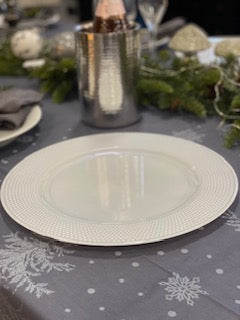 Placemat / Charger - Decorative - Bobbled