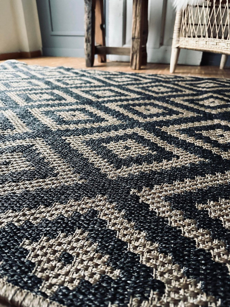 Floor Rug - 120 x 180cm - Outdoor - Black