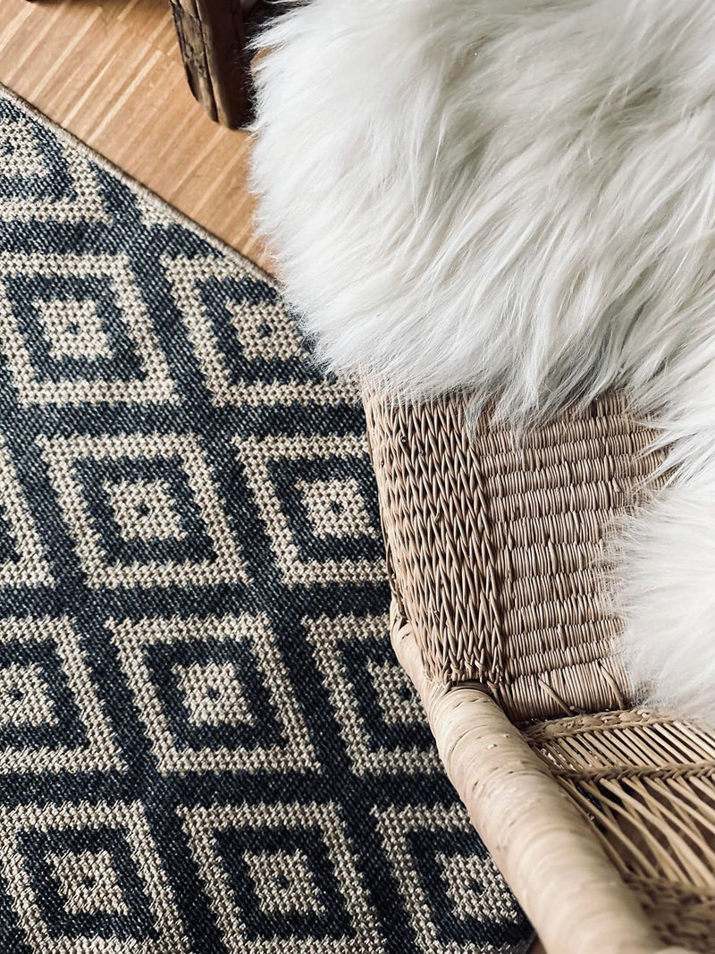 Floor Rug - 120 x 180cm - Outdoor - Black