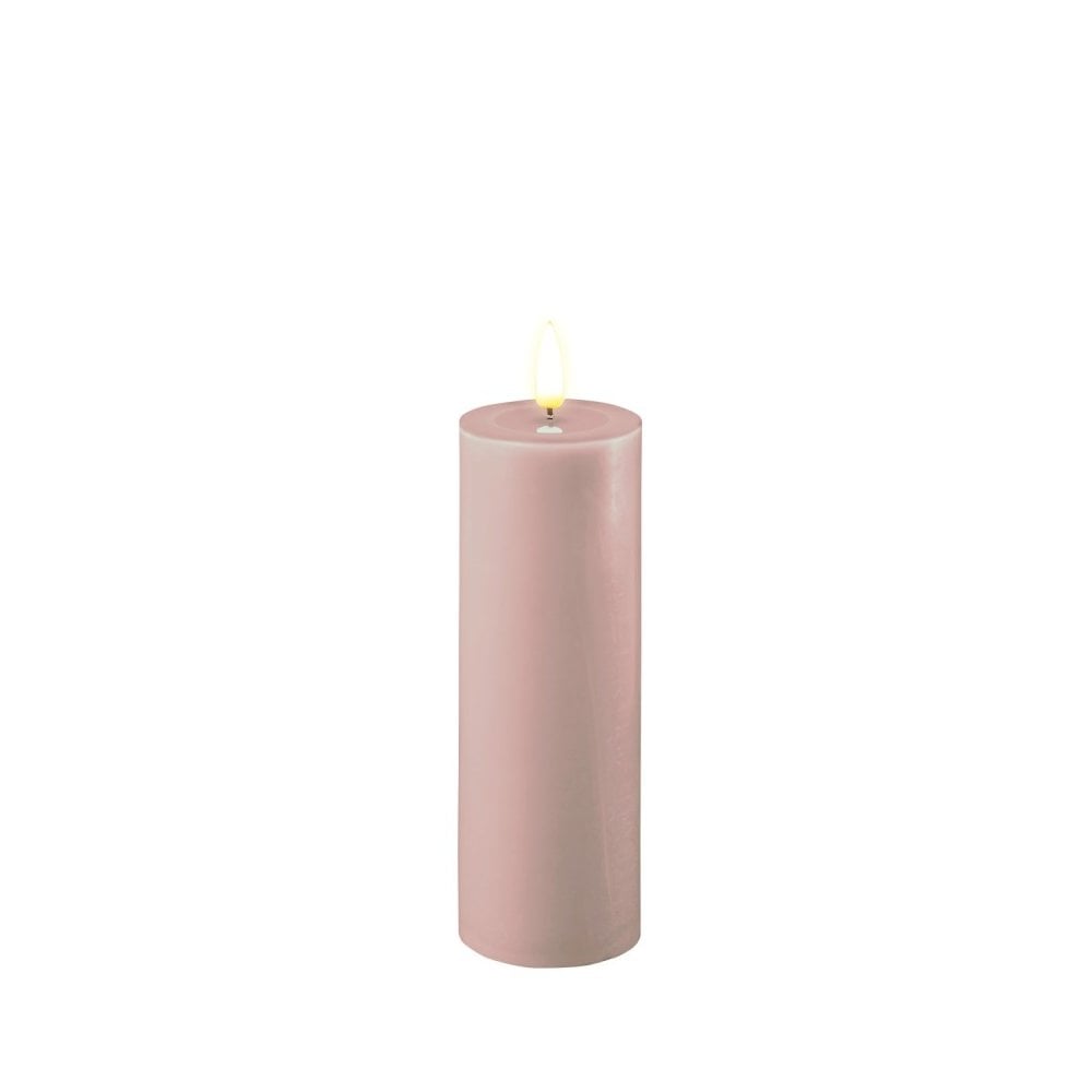 Rose - LED candle - 5 x 15cm