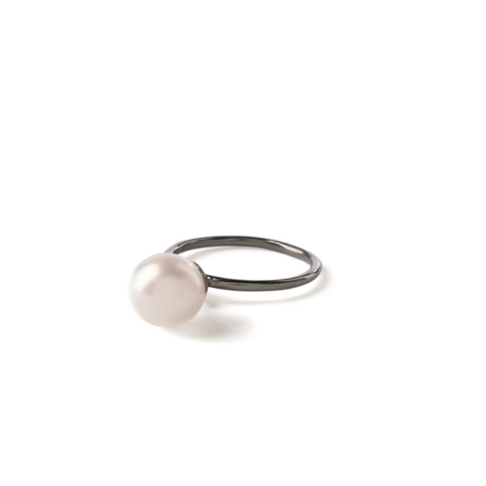 Pernille Corydon - Large Pearl Ring - Recycled 925 Sterling Silver - Black Ruthenium