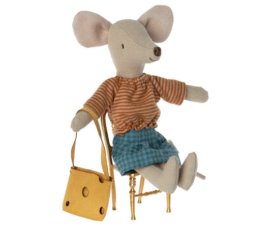 Mum Mouse With Bag
