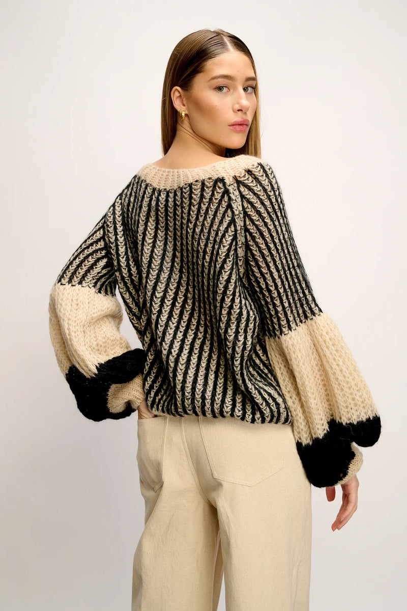 Jumper - LIANA Knit -Cream / Black