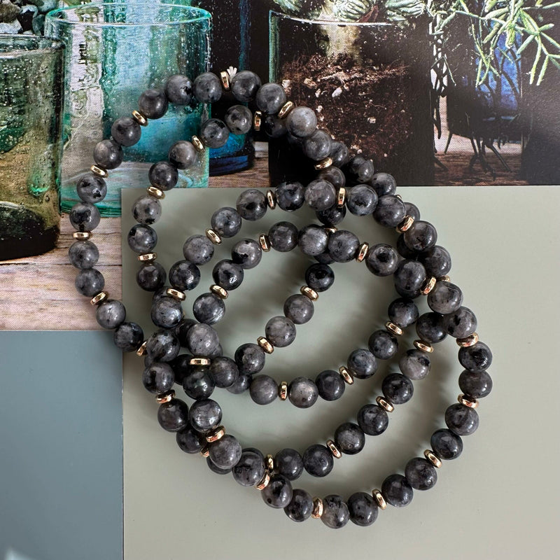 Bracelet - Natural Stones With Golden Spacers - Dark Grey/Black