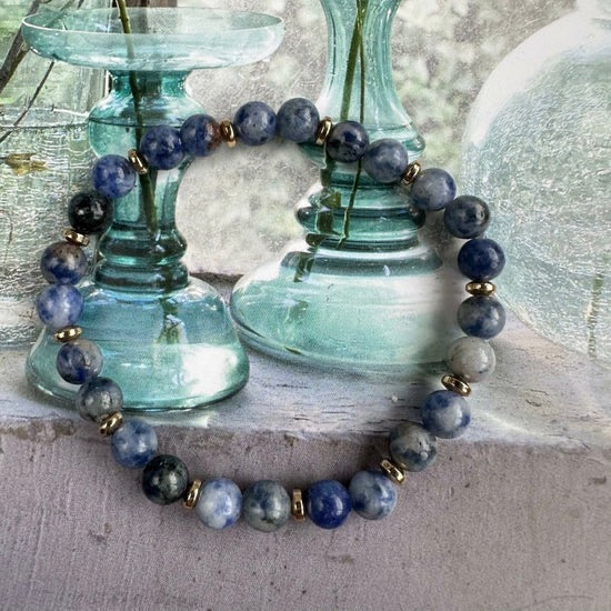 Bracelet - Natural Stones With Golden Spacers - Blue Mix