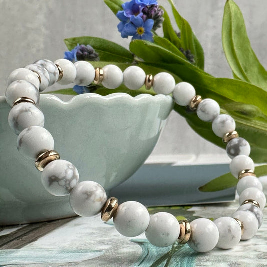 Bracelet - Natural Stones With Golden Spacers - White