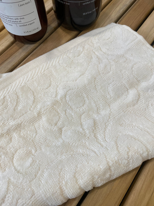 Flannel Mitten - Ivory - Embrossed Velvet Detail