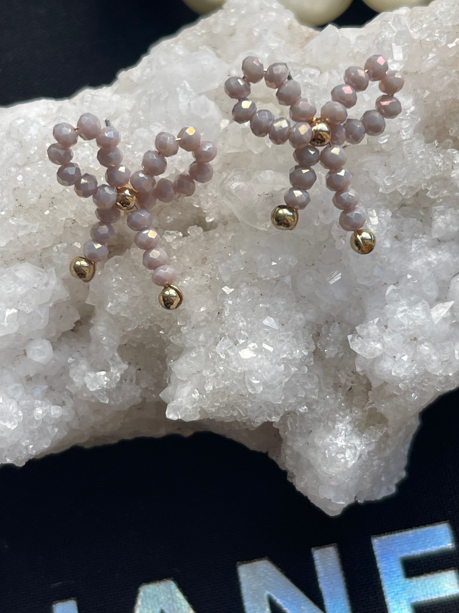 Earrings - JULIETTA - Bow Beaded Lavender