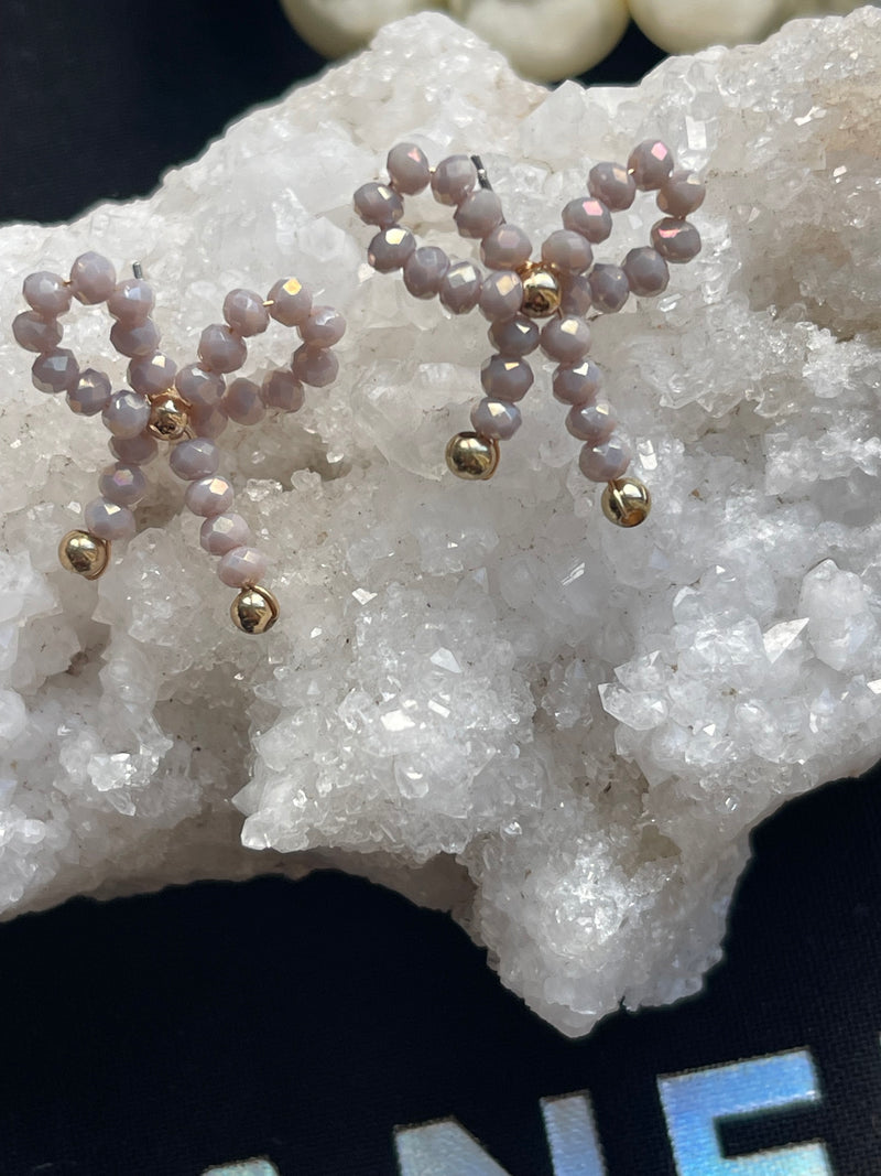 Earrings - JULIETTA - Bow Beaded Lavender