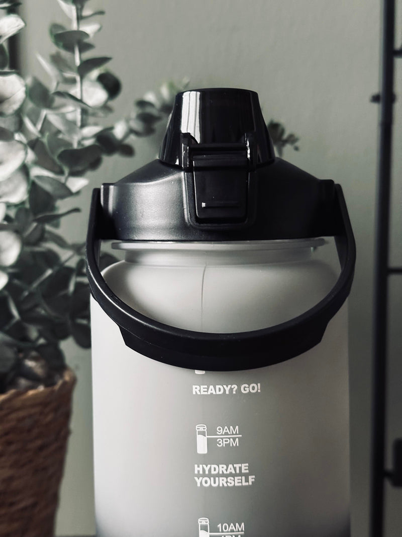 Sports Drinking Bottle - EVERYDAY - XXXL - 2000ML - Black/Grey