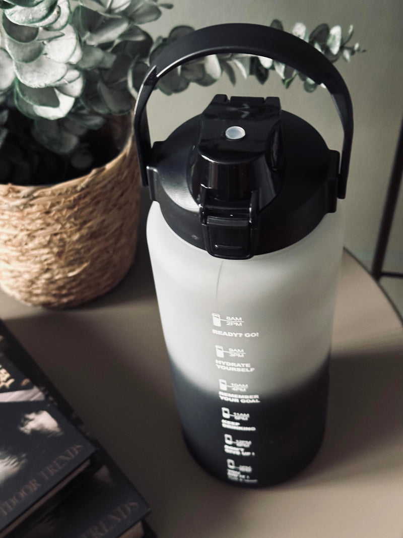 Sports Drinking Bottle - EVERYDAY - XXXL - 2000ML - Black/Grey