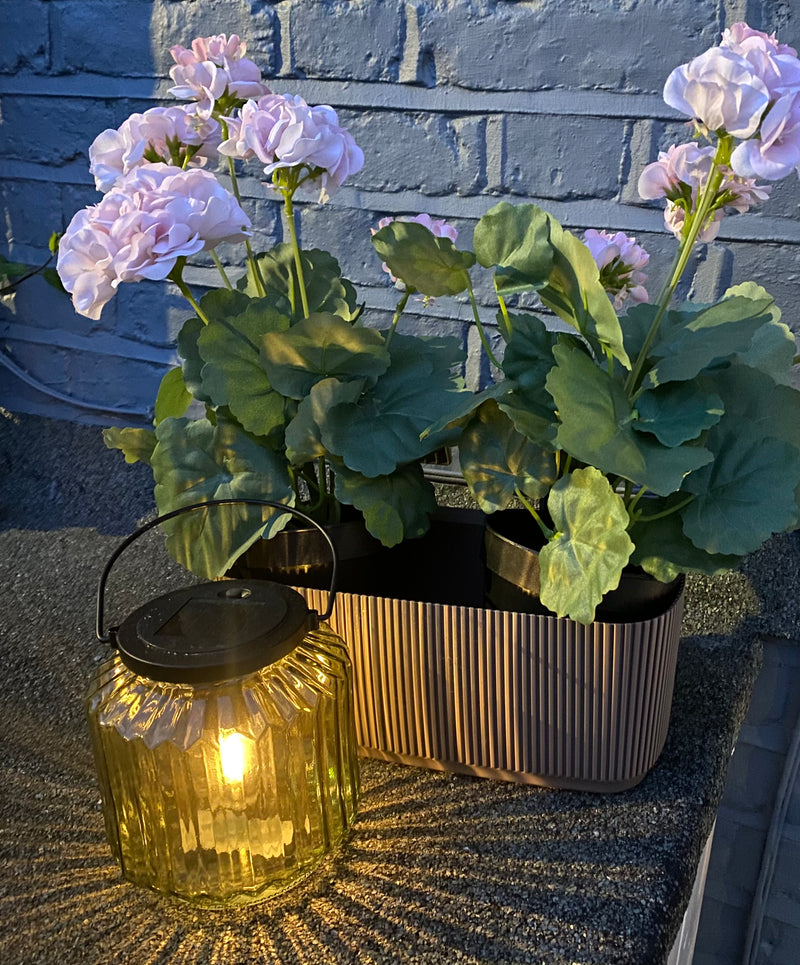 Hurricane Lamp - Green Glass - Solar