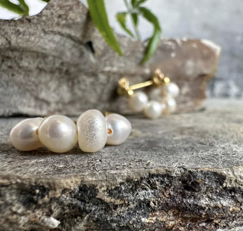 Earrings -PHILIPPA-Freshwater Pearls -Stainless Steel - Gold plated